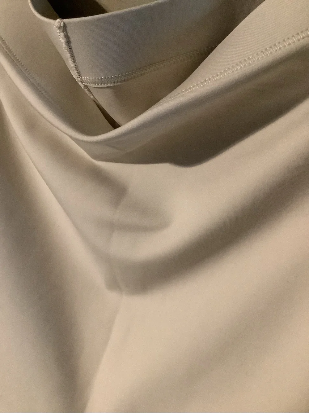 Nike Women’s White Athletic Shorts with Subtle Swoosh